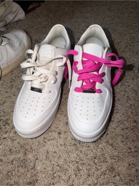 Nike Air Force 1 Sage Low Sneakers with Hot Pink Laces